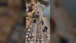 더 이상 견고한 콘크리트 호안이 없습니다. Gabion 케이지는 물과 토양을 순환시켜 자연 생태계를 복원합니다.