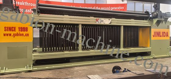 주문 정밀한 육각형 망 생산을 위해 60×80/80×100mm Mesh 구멍과 5300mm 직물 너비로 내구적인 가비온 기계 온라인 제품