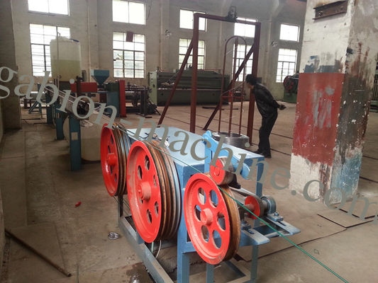 주문 뜨거운 직류 전기를 통한 철 철사 PVC는 6각형 철사 그물세공 4kw를 위한 기계를 입혔습니다 온라인 제품