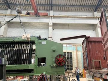 주문 건축, 3300mm 폭을 위한 주문 철사 그물세공 6각형 메시 기계 온라인 제품