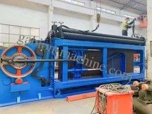 주문 자동 정지 3 꼬인 30kw 육각 철망 기계 온라인 제품